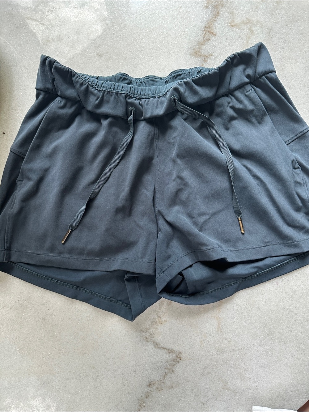Lululemon athletica Women's Drawstring Shorts - Slate Blue/Grey sz 6